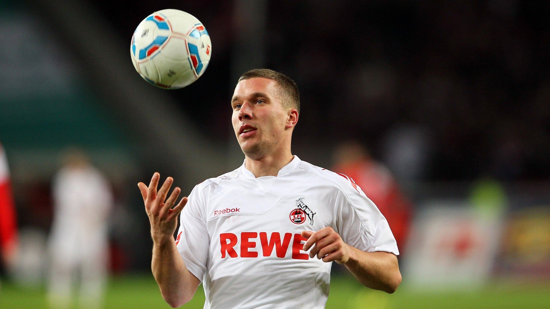 开云官网-奥运周期关键战之夜,李刚仁带队取胜